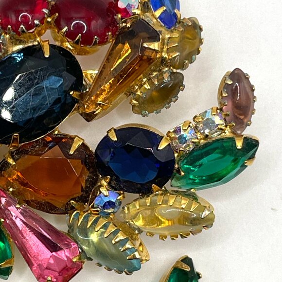 Vintage Unsigned Tutti Frutti Fruit Salad Rhinestone Brooch Clip Earrings Set - Picture 3 of 13